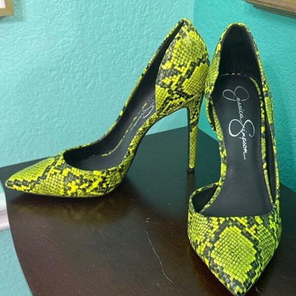 Snake Print Pumps - Picture 1 of 1
